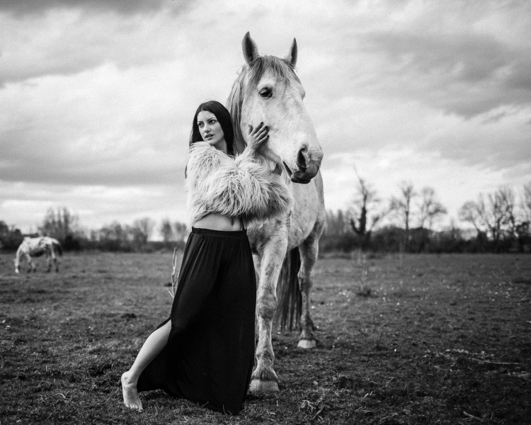 Steph, St Emilion, Mamiya 7II + HP5