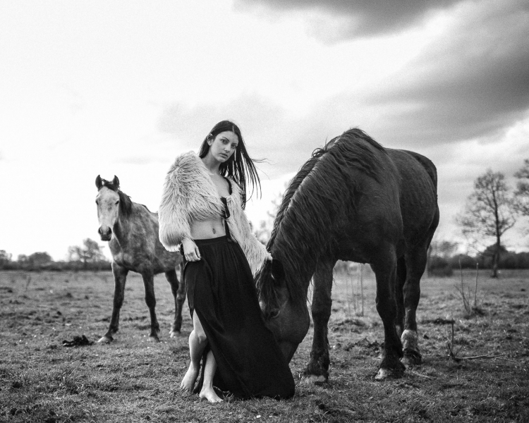 Steph, St Emilion, Mamiya 7II + HP5