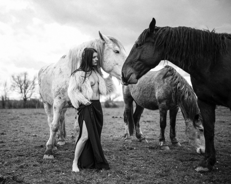 Steph, St Emilion, Mamiya 7II + HP5